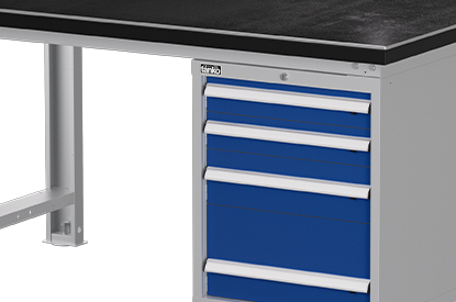 Tool cabinet