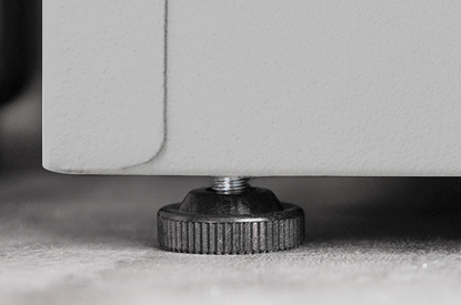 可調整腳座 可調整腳座